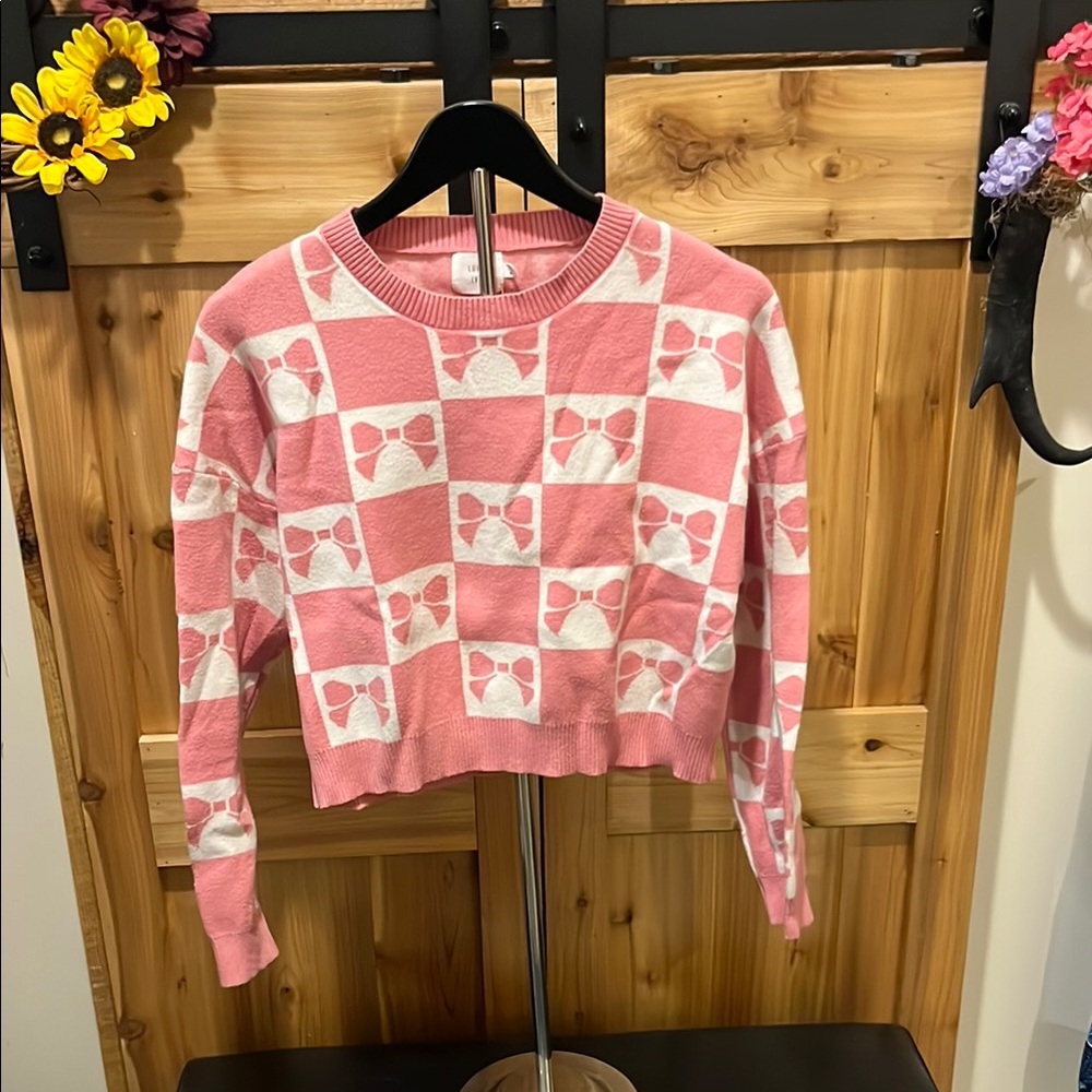 Luna Ivy Stylish Pink and White Women's Checkered Sweater with Bows